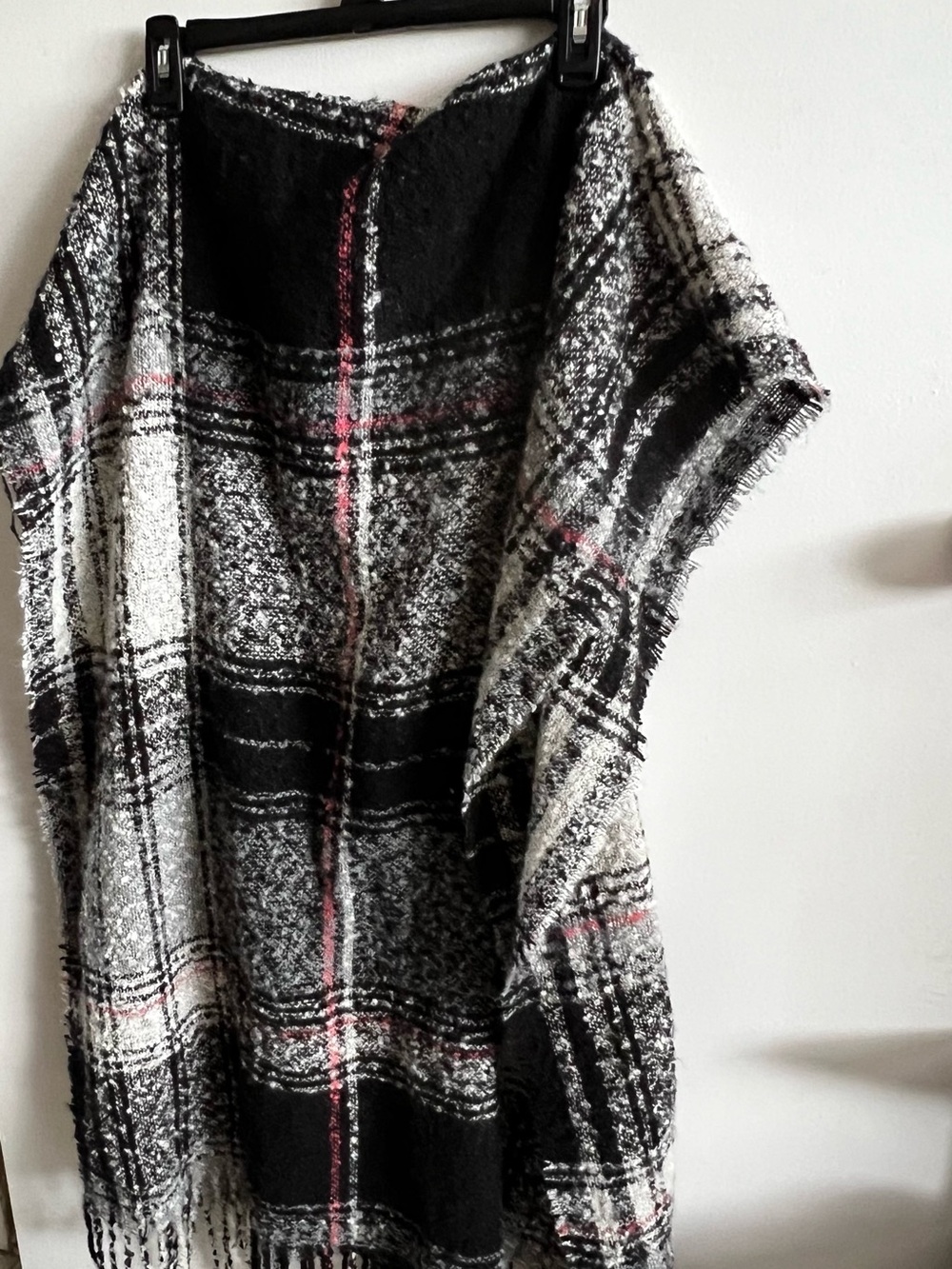 Black & White Plaid Women's Scraf - Brand